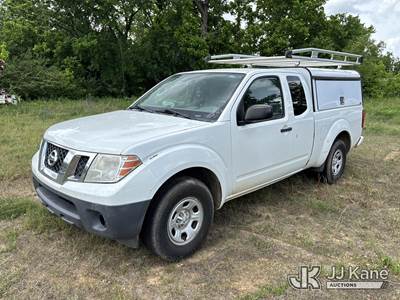 2017 Nissan Frontier Extended-Cab Pickup Truck