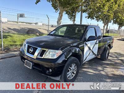 2014 Nissan Frontier Extended-Cab Pickup Truck