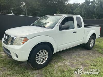 2014 Nissan Frontier Extended-Cab Pickup Truck