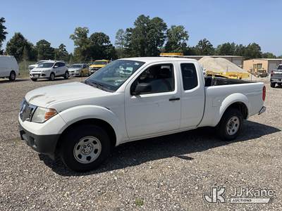2016 Nissan Frontier Extended-Cab Pickup Truck