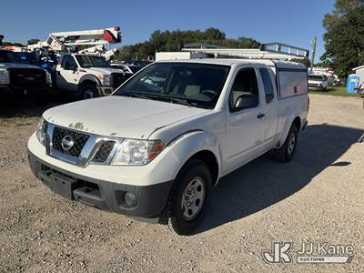 2017 Nissan Frontier Extended-Cab Pickup Truck