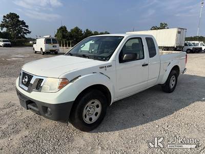 2016 Nissan Frontier Extended-Cab Pickup Truck