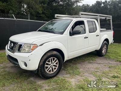 2016 Nissan Frontier Extended-Cab Pickup Truck