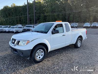 2018 Nissan Frontier Extended-Cab Pickup Truck