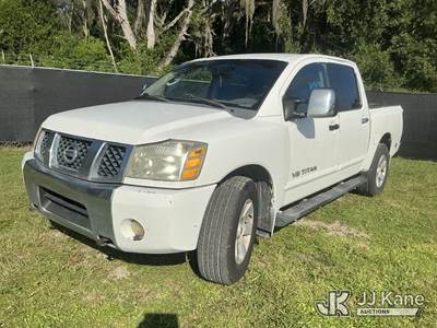 2006 Nissan Titan 4x4 Crew-Cab Pickup Truck