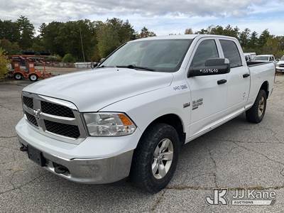 2019 RAM 1500 4x4 Crew-Cab Pickup Truck