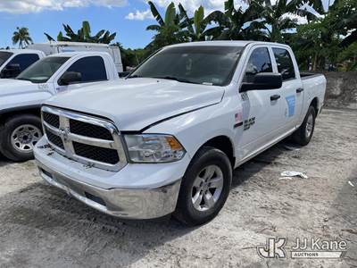 2019 RAM 1500 Classic Tradesman Crew Cab SWB 2WD Pickup Truck