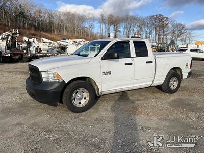 2014 RAM 1500 Extended-Cab Pickup Truck