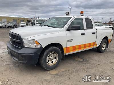 2015 RAM 1500 4x4 Extended-Cab Pickup Truck