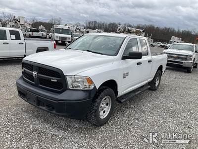 2019 RAM 1500 4x4 Extended-Cab Pickup Truck