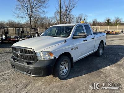 2017 RAM 1500 4x4 Extended-Cab Pickup Truck