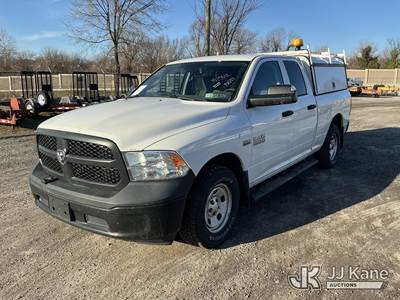 2015 RAM 1500 4x4 Extended-Cab Pickup Truck