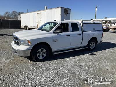 2020 RAM 1500 4x4 Extended-Cab Pickup Truck
