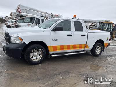 2015 RAM 1500 4x4 Extended-Cab Pickup Truck