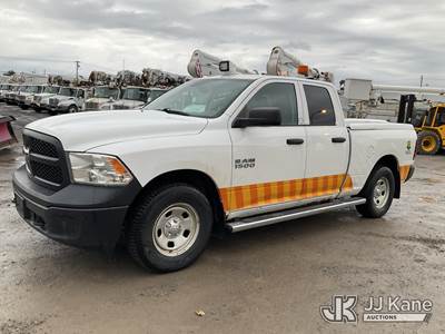 2017 RAM 1500 4x4 Extended-Cab Pickup Truck