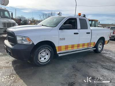 2017 RAM 1500 4x4 Extended-Cab Pickup Truck