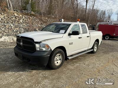 2017 RAM 1500 Extended-Cab Pickup Truck