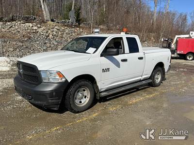 2017 RAM 1500 Extended-Cab Pickup Truck