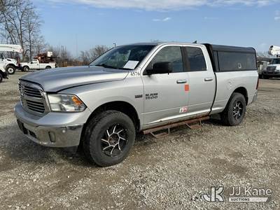 2016 RAM 1500 Extended-Cab Pickup Truck