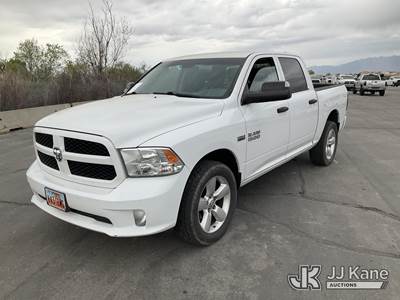 2014 RAM 1500 4x4 Crew-Cab Pickup Truck
