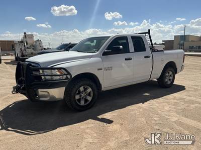 2016 RAM 1500 4x4 Extended-Cab Pickup Truck