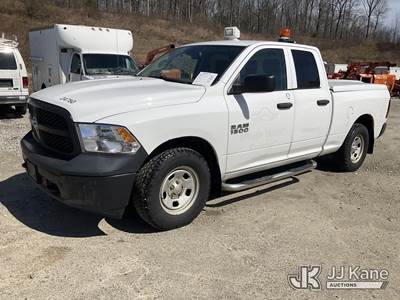2015 RAM 1500 Extended-Cab Pickup Truck