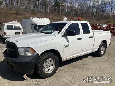 2014 RAM 1500 Extended-Cab Pickup Truck