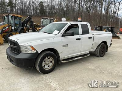 2015 RAM 1500 Extended-Cab Pickup Truck