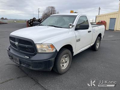 2015 RAM 1500 4x4 Pickup Truck