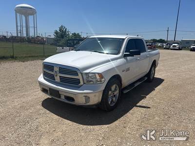 2016 RAM 1500 Crew-Cab Pickup Truck