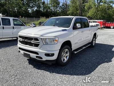 2019 Ram 1500 4x4 Crew-Cab Pickup Truck