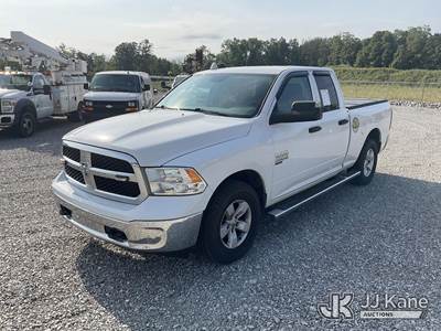2019 Ram 1500 4x4 Extended-Cab Pickup Truck
