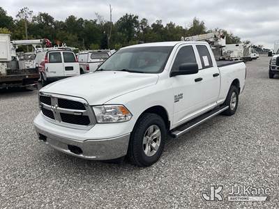 2019 Ram 1500 4x4 Extended-Cab Pickup Truck