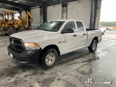 2017 RAM 1500 Extended-Cab Pickup Truck