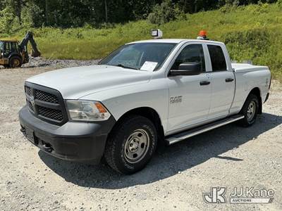 2017 RAM 1500 Extended-Cab Pickup Truck