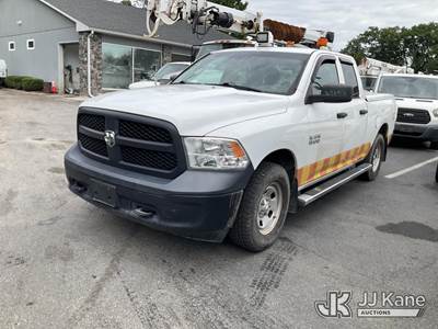 2017 Ram 1500 4x4 Extended-Cab Pickup Truck
