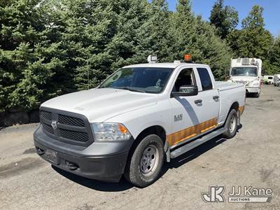 2017 Ram 1500 4x4 Extended-Cab Pickup Truck