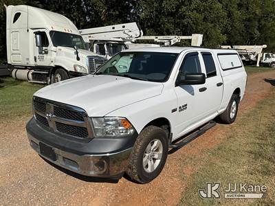 2018 Ram 1500 4x4 Extended-Cab Pickup Truck