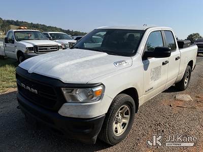 2019 Ram 1500 4x4 Extended-Cab Pickup Truck