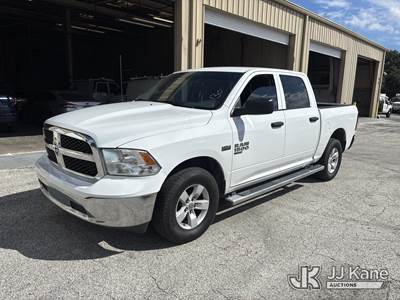 2019 Ram 1500 4x4 Crew-Cab Pickup Truck