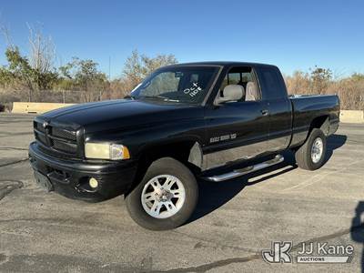 1999 Ram 1500 4x4 Extended-Cab Pickup Truck