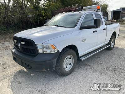2016 RAM 1500 Quad-Cab Pickup Truck