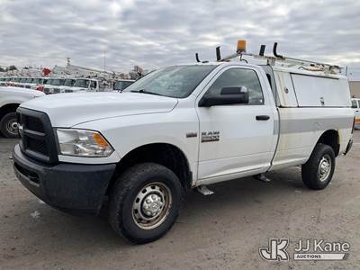 2013 RAM 2500 4x4 Pickup Truck