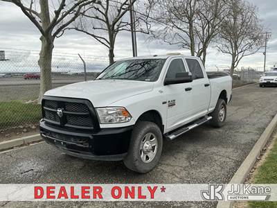 2015 RAM 2500 Crew Cab Pickup Truck