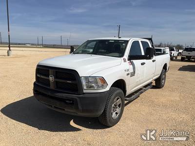 2016 RAM 2500 4x4 Crew-Cab Pickup Truck