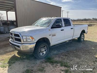 2018 RAM 2500 4x4 Crew-Cab Pickup Truck