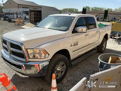 2014 Ram 2500 4x4 Crew-Cab Pickup Truck