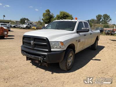 2014 RAM 2500 4x4 Crew-Cab Pickup Truck