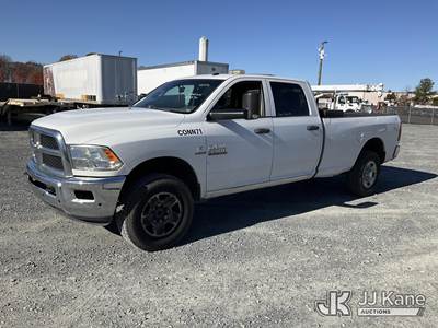 2015 RAM 3500 4x4 Crew-Cab Pickup Truck