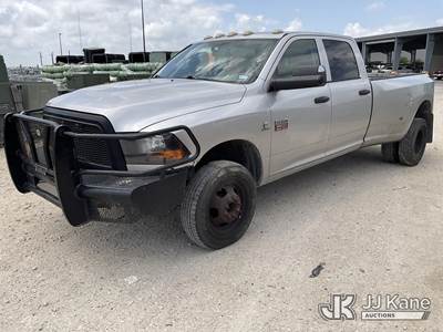 2012 RAM 3500 4x4 Crew-Cab Dual Wheel Pickup Truck